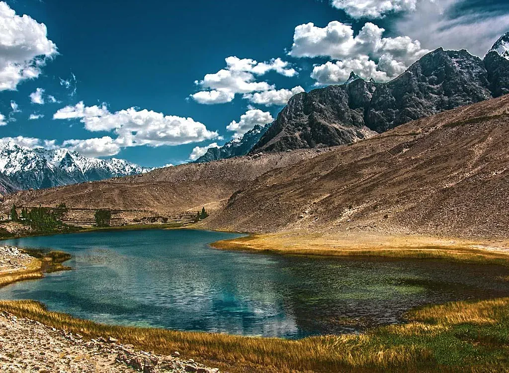 Experience The Magic Of Passu To Lake Borith : Hiking Tours for Every Adventurer