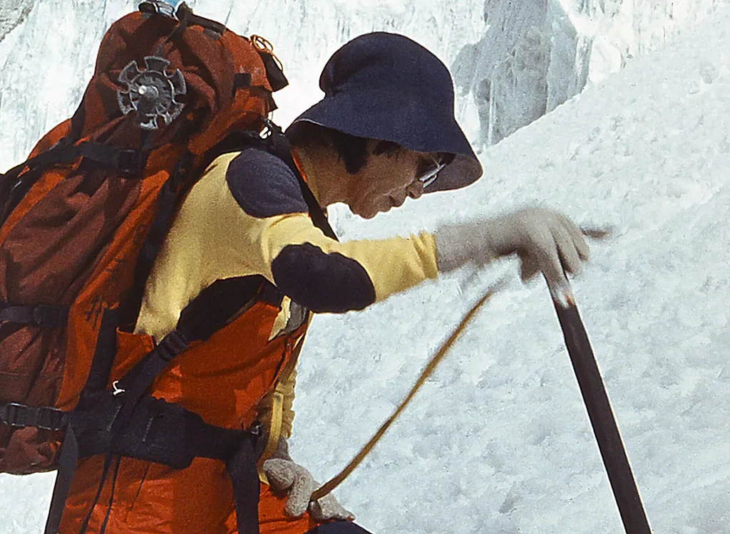 First Woman to climb Mount Everest