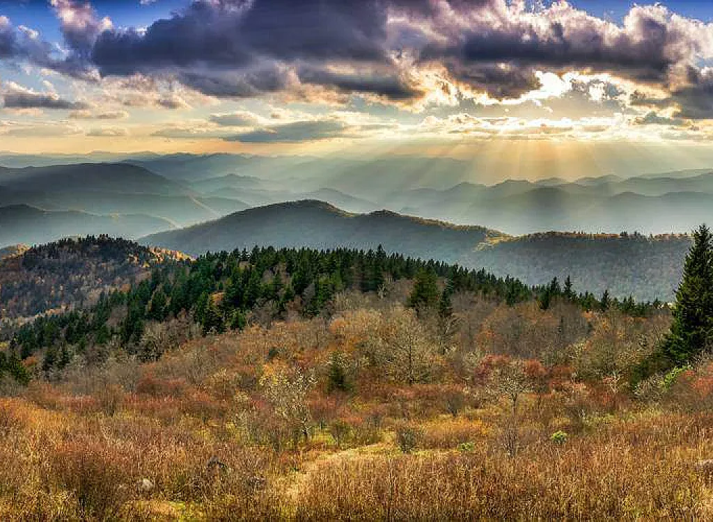 Are you Planning A Trip To Great Smoky Mountain? Here are the Outdoor Activities You Must Plan During Holidays